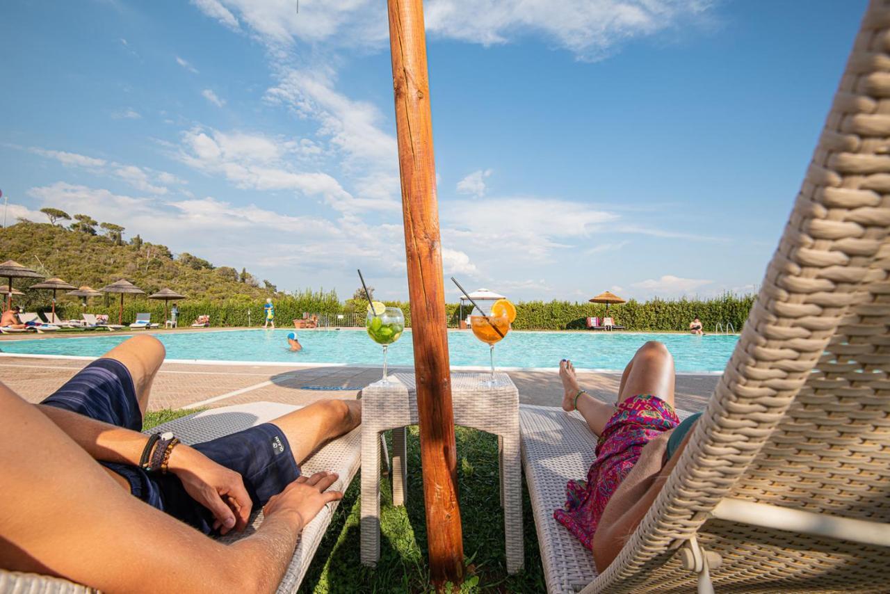 Le Corti Di Montepitti Aparthotel 3*