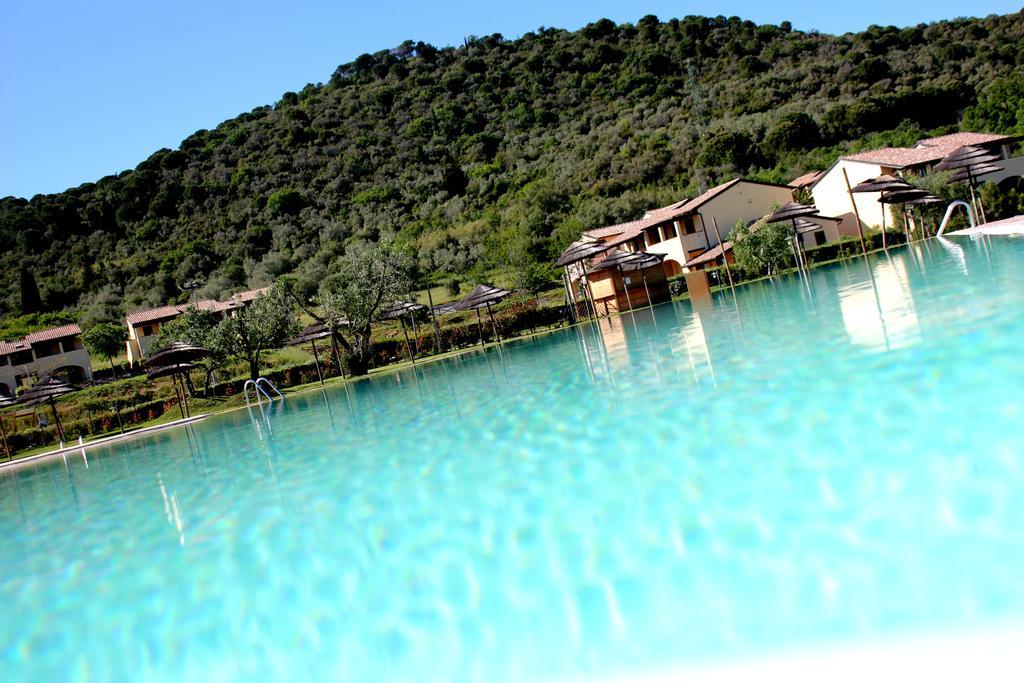 Aparthotel Le Corti Di Montepitti