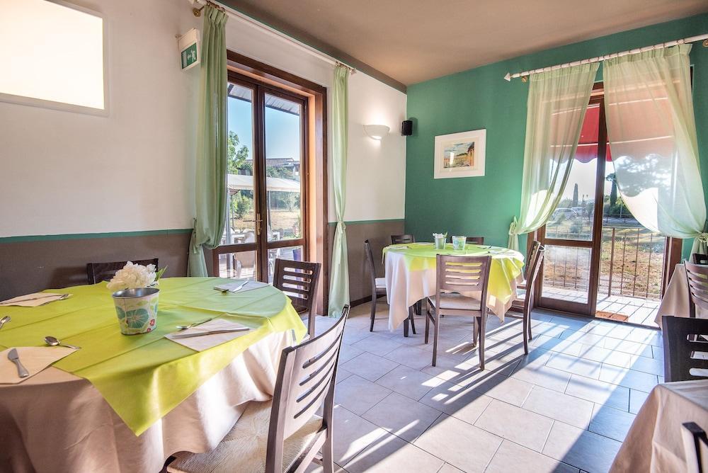 Appart hôtel Le Corti Di Montepitti