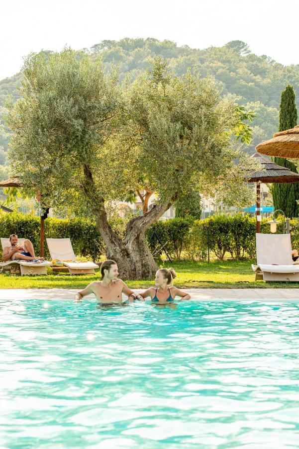 Aparthotel Le Corti Di Montepitti