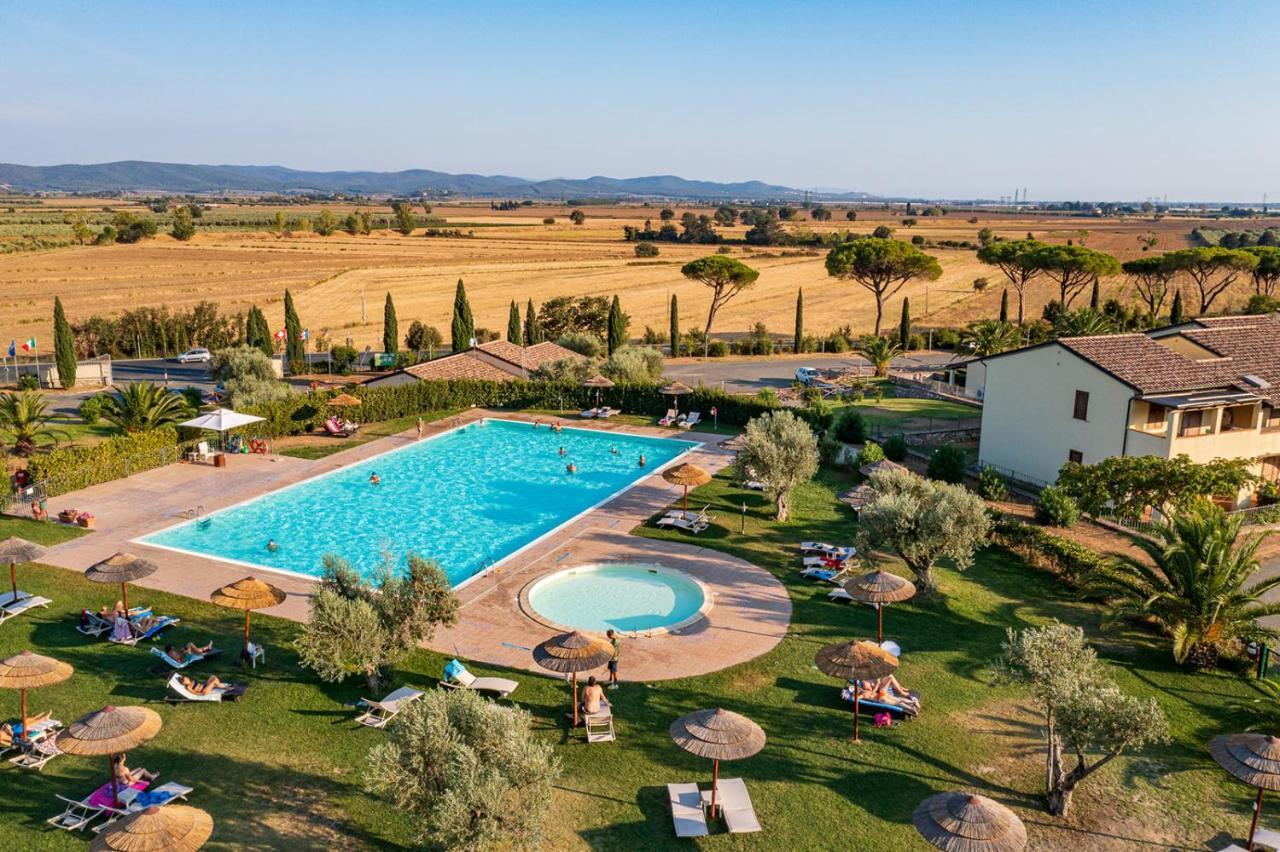 Aparthotel Le Corti Di Montepitti
