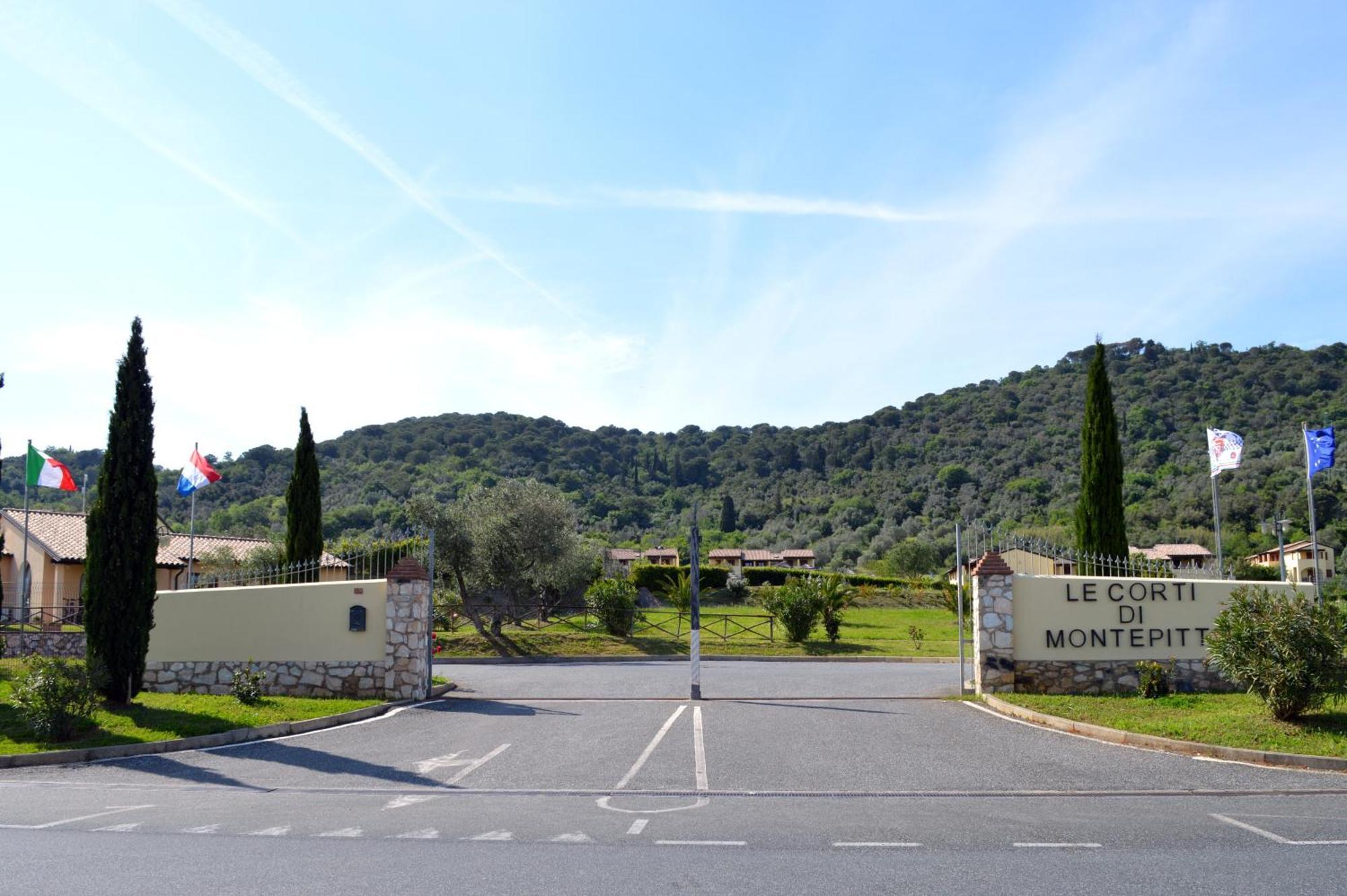 Aparthotel Le Corti Di Montepitti Suvereto
