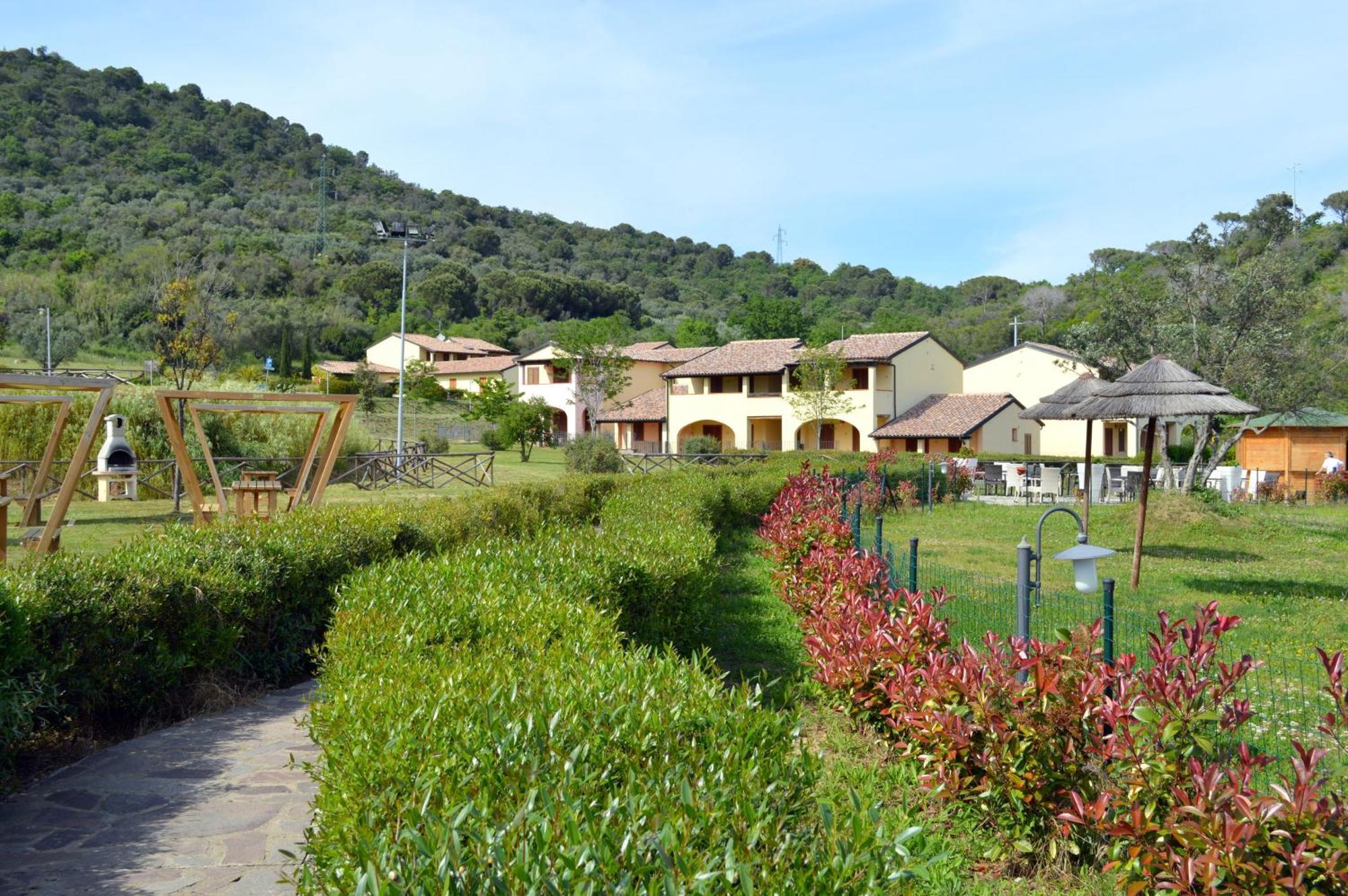 Le Corti Di Montepitti 3*