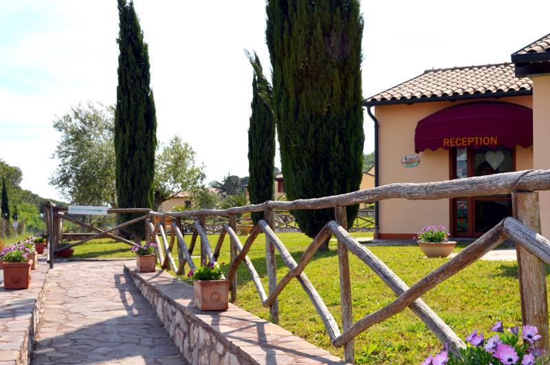 Aparthotel Le Corti Di Montepitti